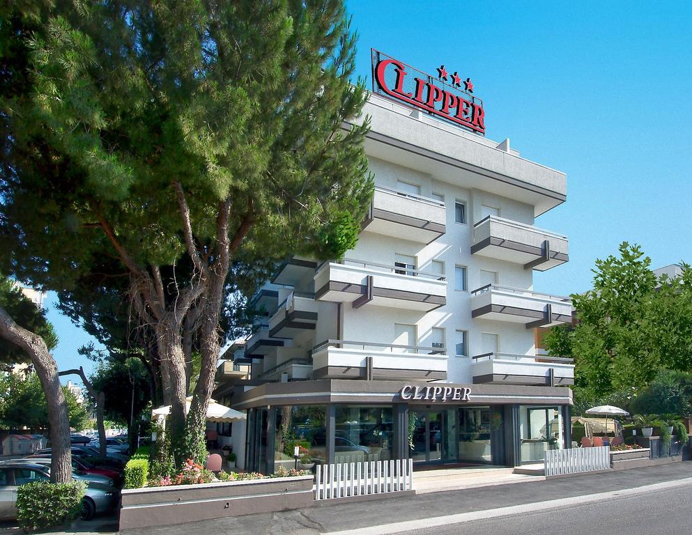 Hotel Clipper จูเลียโนวา ภายนอก รูปภาพ